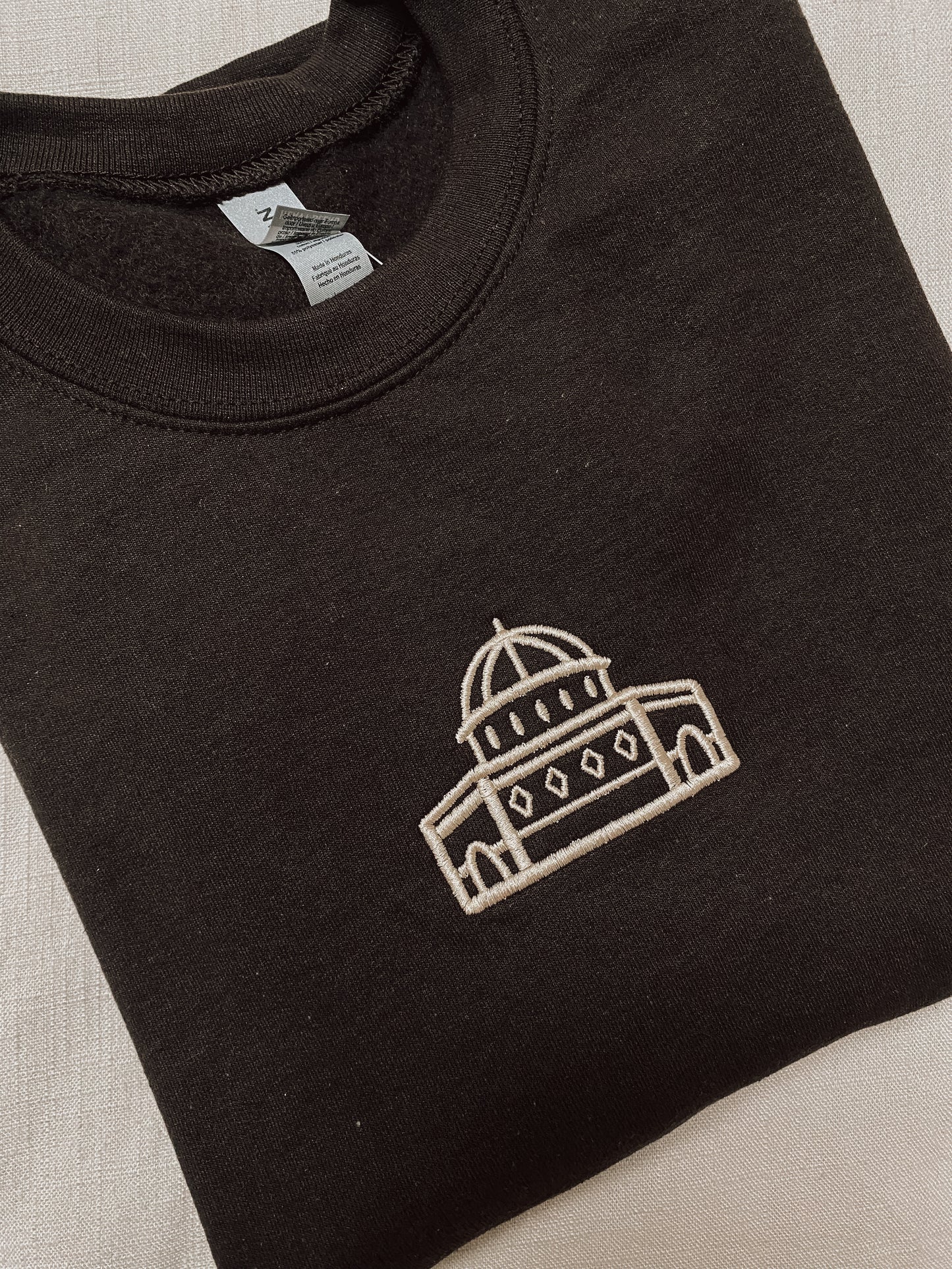 Masjid Al-Aqsa Embroidered Crewneck