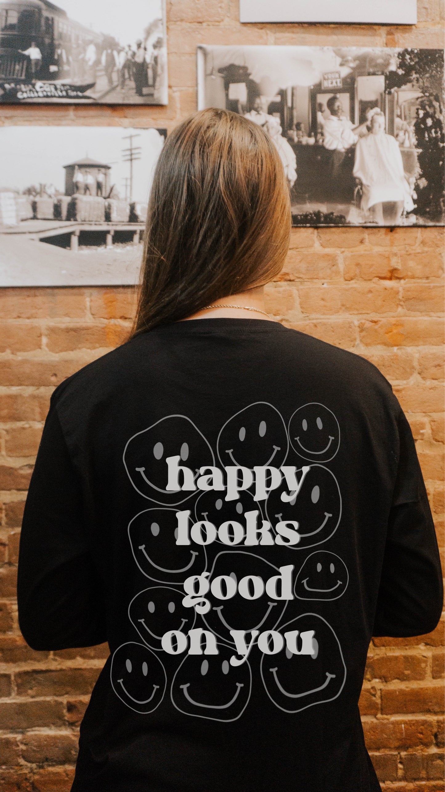 Happy Looks Good On You Long Sleeve - Unisex