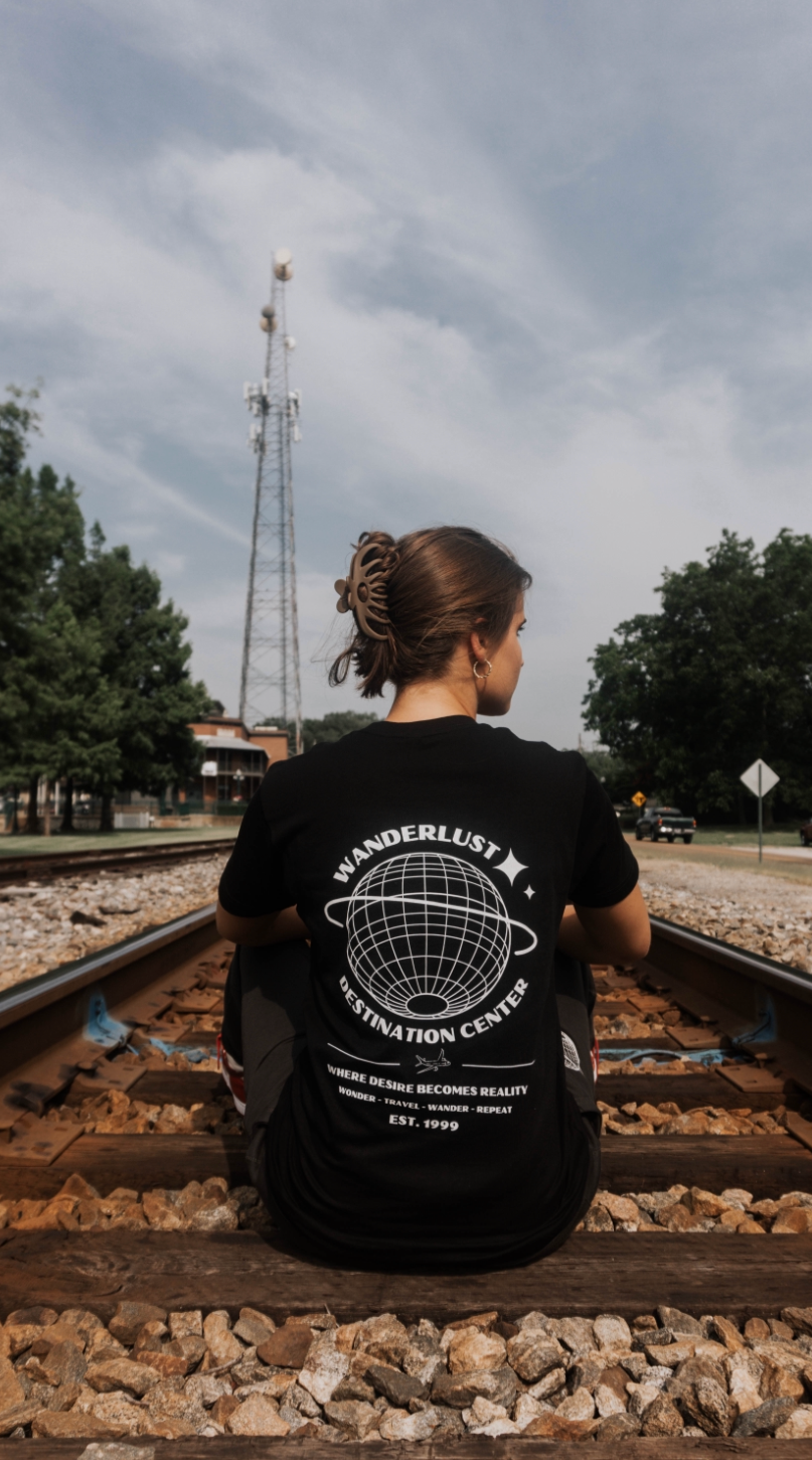 Wanderlust T-Shirt - Unisex