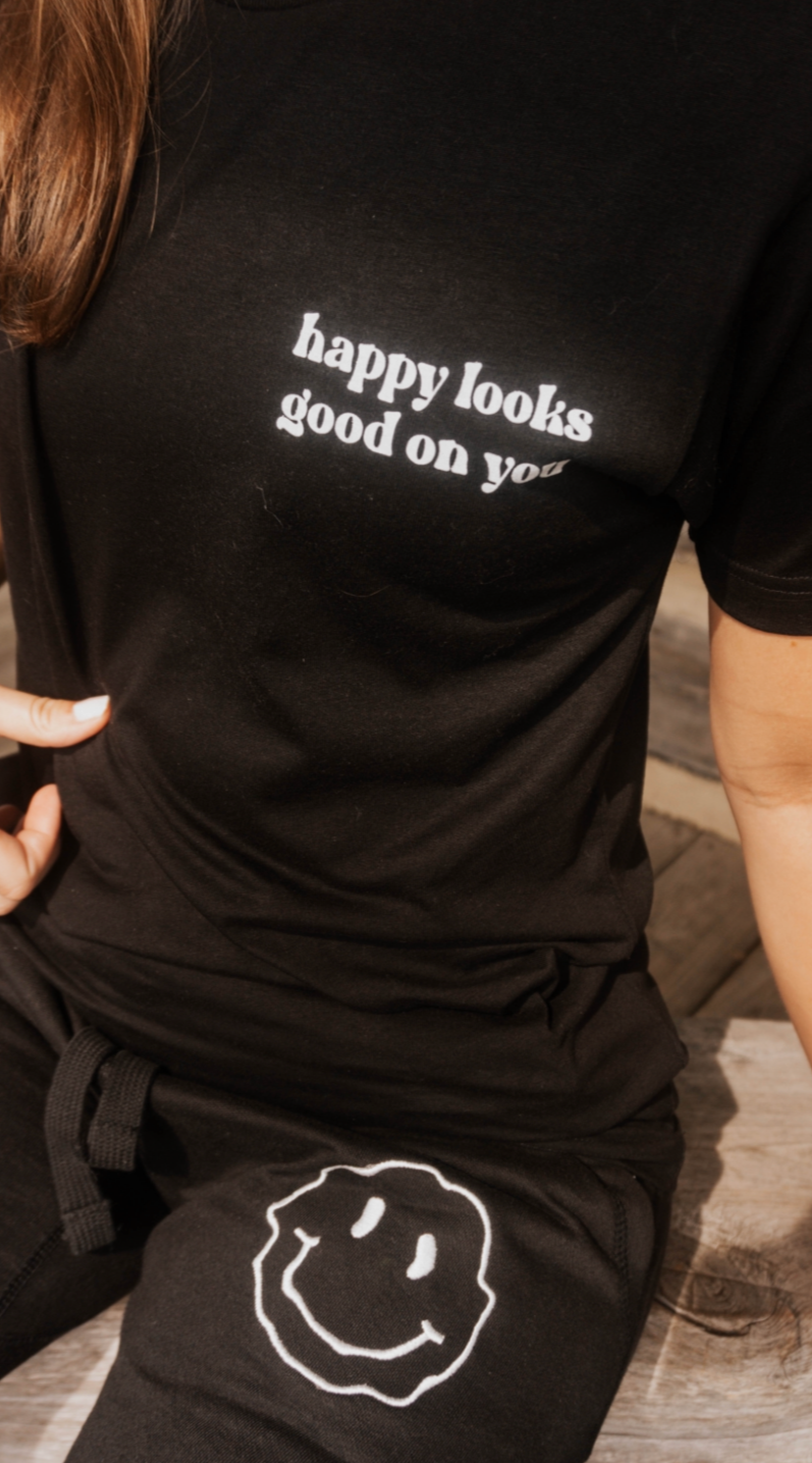 Happy Looks Good On You T-Shirt - Unisex